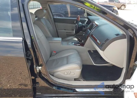 2005 Cadillac Sts V8 из США, поврежденный, VIN 1G6DC67A250139647